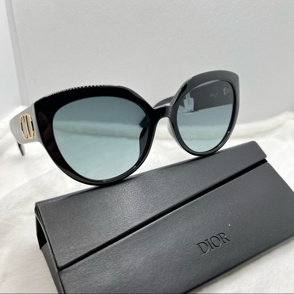 Dior Sunglasses New Authentic Christian Dior Classic Black Sunglasses